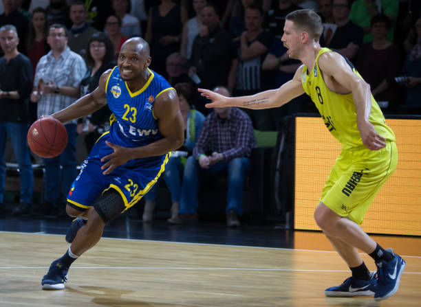 打破布莱顿 打破布莱顿