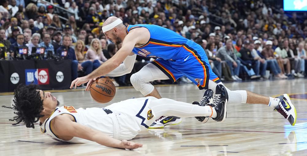 事中脱颖而 事中脱颖而